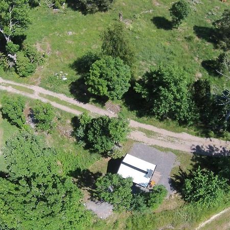 Liten Enklare Klimatsmart Stuga I Roslagen Osthammar Luaran gambar