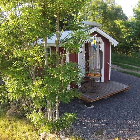 Liten Enklare Klimatsmart Stuga I Roslagen Osthammar Luaran gambar